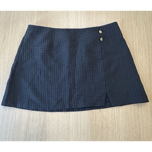 NWT Zara Womens Black Mini Skirt With Gold Button Size XL 2521